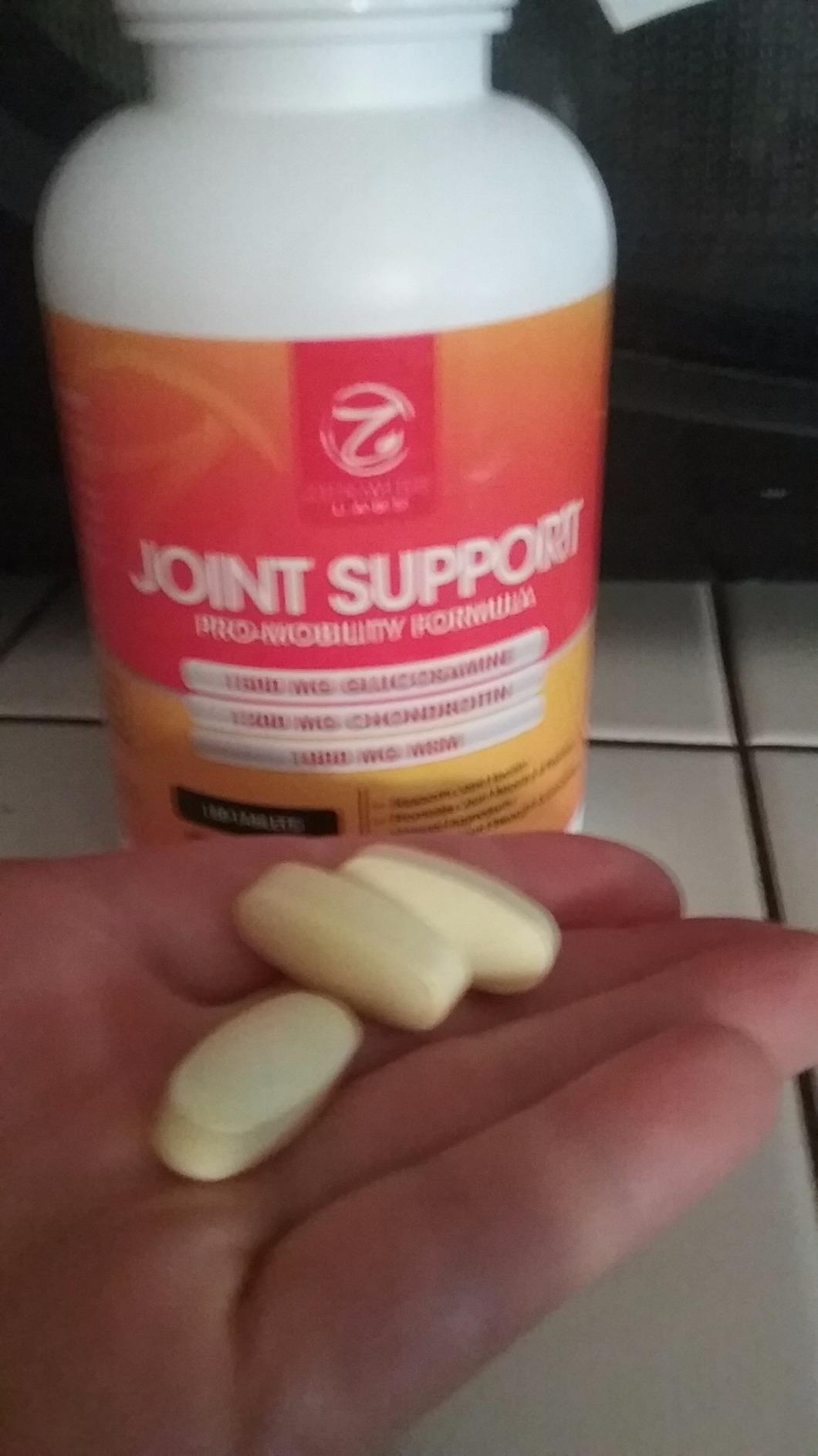 Zenwise Health Joint Support Supplement with Glucosamine Chondroitin MSM, Curcumin & Sulfate - Joint Health for Women & Men - Mobility & Flexibility Support for Knee, Cartilage & Bone - 180 Count customer photo 2