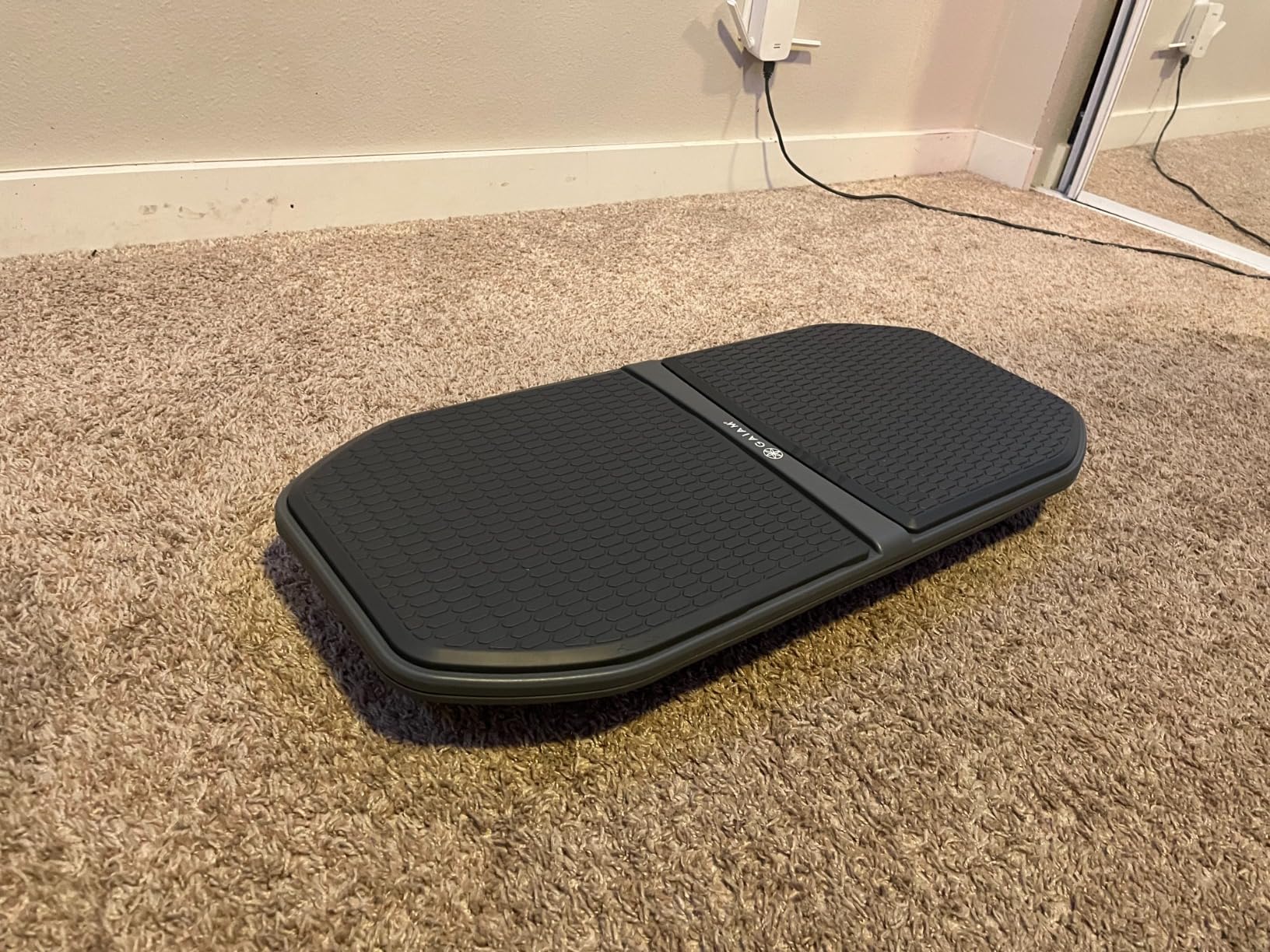 Gaiam Evolve Balance Board Standing Desk, Anti Fatigue Wobble Board for Home Office customer photo 2