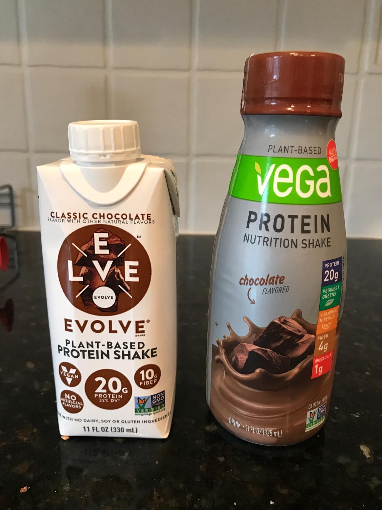 Evolve Plant Based Protein Shake, Double Chocolate, 20g Vegan Protein, Dairy Free, No Artificial Sweeteners, Non-GMO, 10g Fiber, 11 Fl Oz (Pack of 12) - (Formula May Vary) customer photo 2