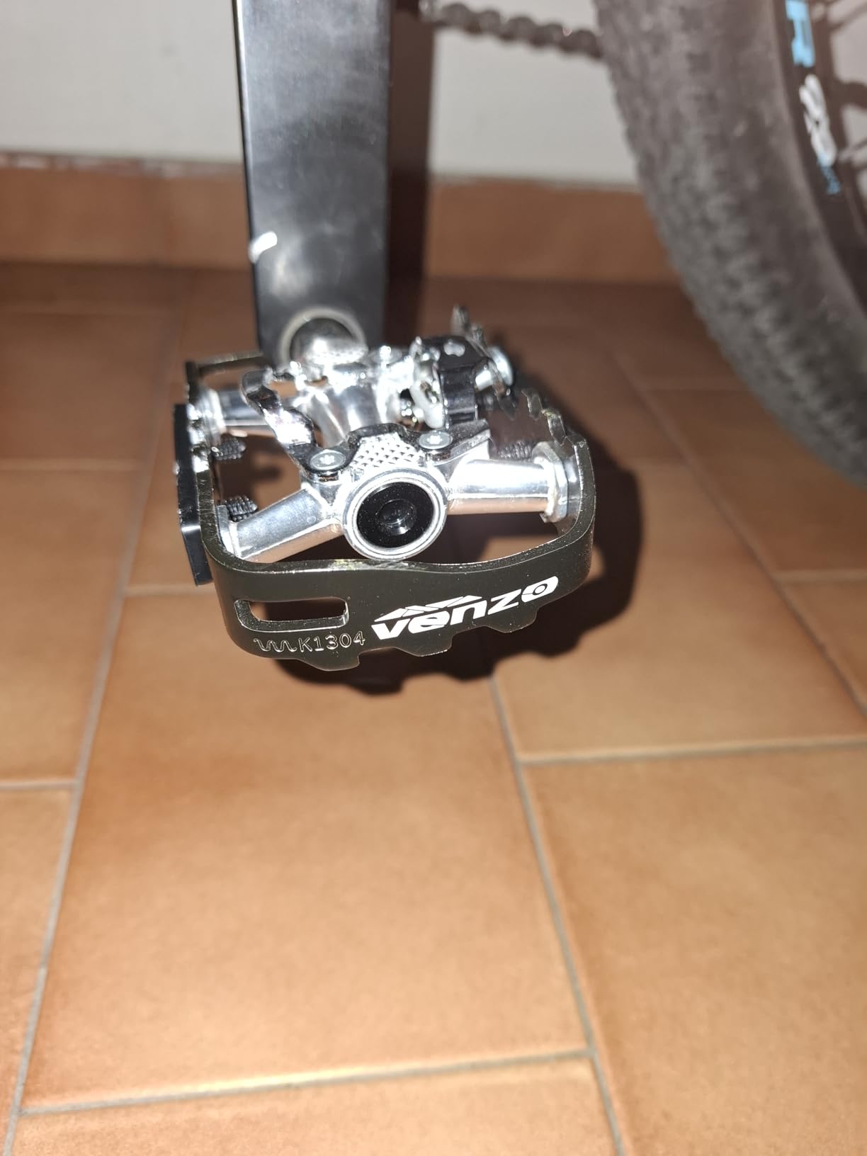 Venzo Multi-Use Dual Platform SPD Mountain Bike Clipless Pedals customer photo 1