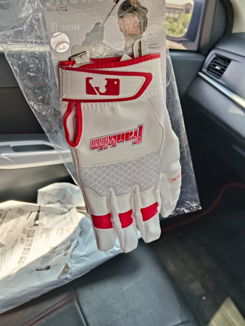 Franklin Sports MLB Baseball Batting Gloves - Shok-Sorb X Batting Gloves for Baseball + Softball - Adult + Youth Padded Non-Sting Batting Glove Pairs - Multiple Colors + Sizes customer photo 1