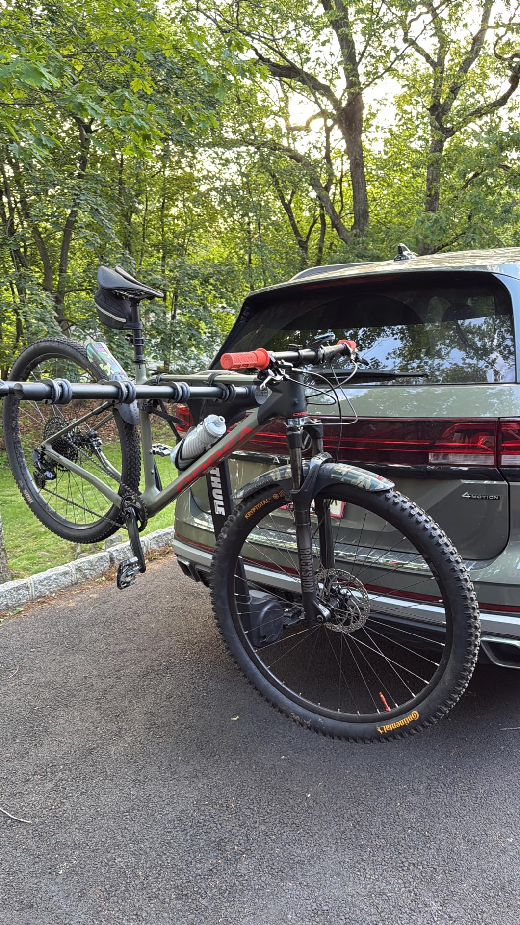 Thule Apex XT 4-Bike Hitch Mount Bike Rack customer photo 1