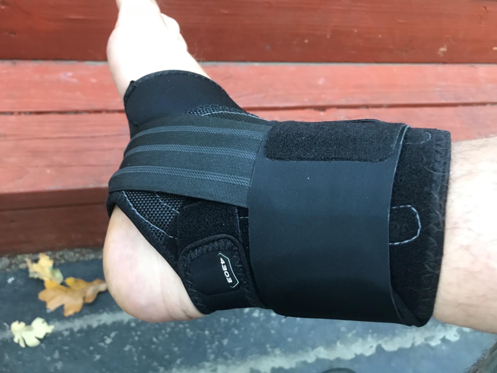 McDavid Ankle Brace, Low Profile Lace-Free Phantom Ankle Braces for Men Basketball and more. Lightweight Design, Advanced Strapping & Flex-Support customer photo 1