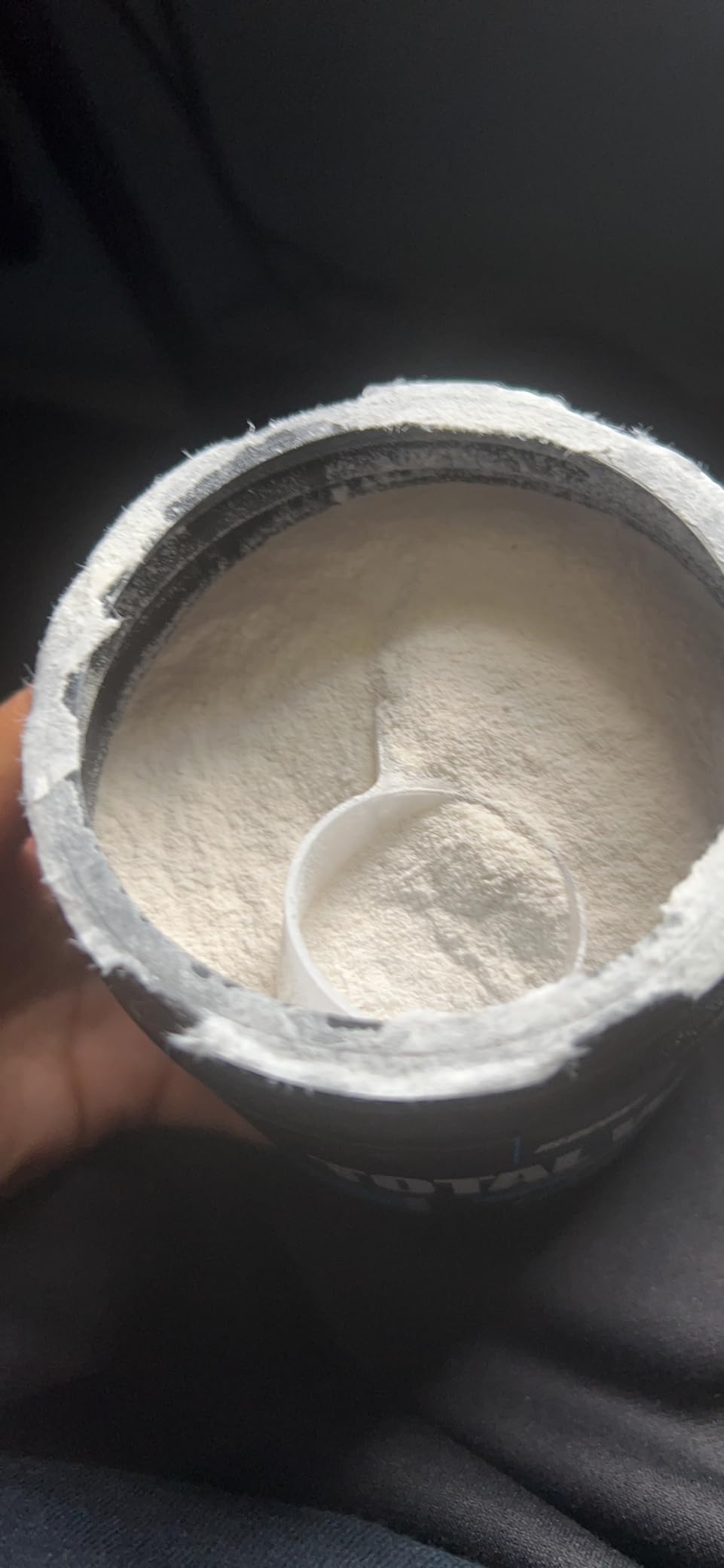 REDCON1 Total War Pre Workout Powder | Blue Lemonade | 320mg Caffeine + Citrulline Malate + Beta Alanine (30 Servings) customer photo 1