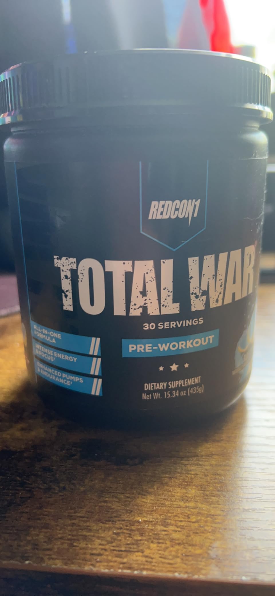 REDCON1 Total War Pre Workout Powder | Blue Lemonade | 320mg Caffeine + Citrulline Malate + Beta Alanine (30 Servings) customer photo 2