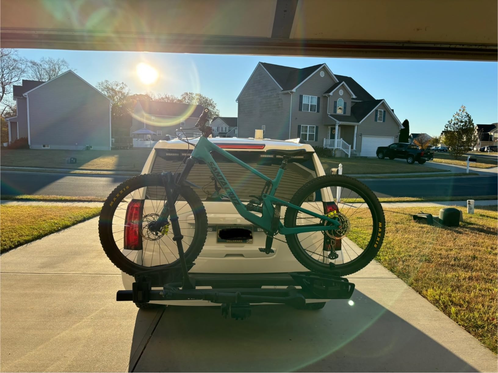 Thule T2 Pro XT/XTR 2-Bike Hitch Mount Platform Bike Rack customer photo 1
