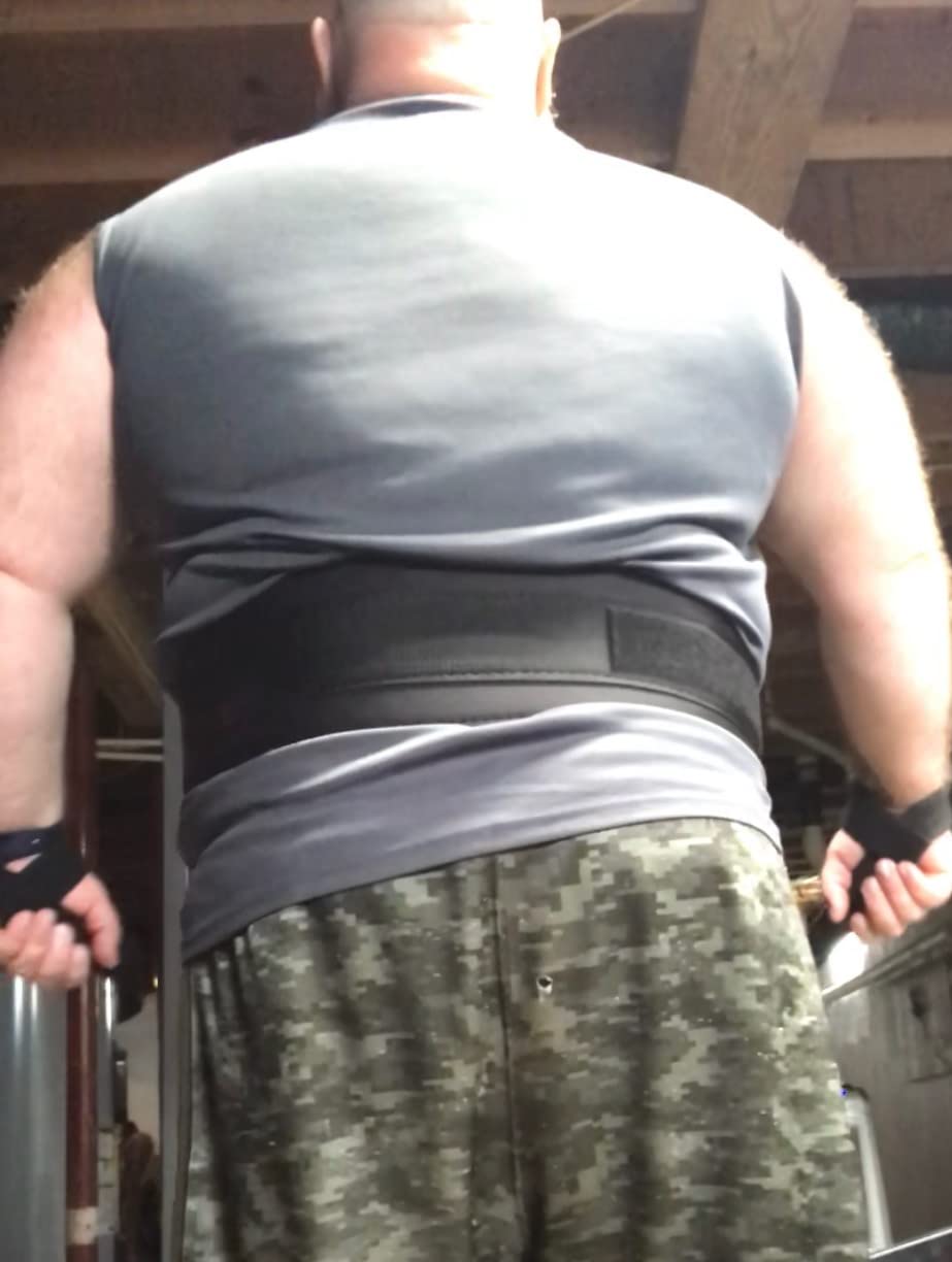 RitFit Weight Lifting Belt - Great for Squats, Lunges, Deadlift, Thrusters - Men and Women - 6 Inch customer photo 2