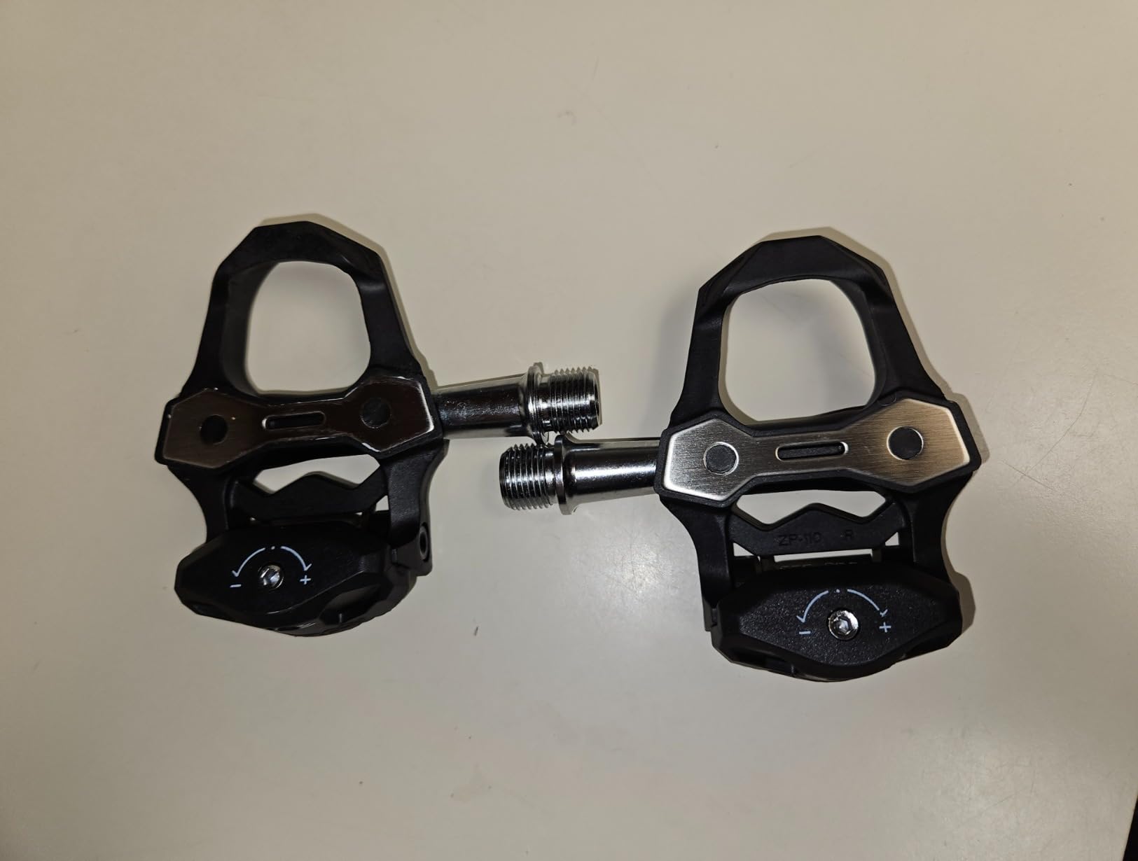 ZERAY Carbon Road Bike Pedals-Lightweight Clipless Bicycle Pedals with Cleats Compatible with Keo&Keo Grip customer photo 2
