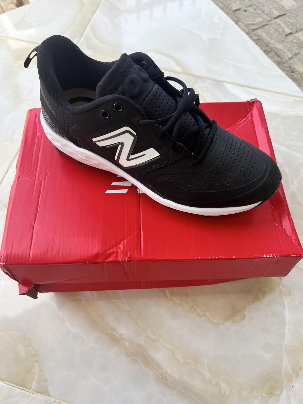 New Balance Men's Fresh Foam 3000 V6 Molded Baseball Shoes customer photo 2