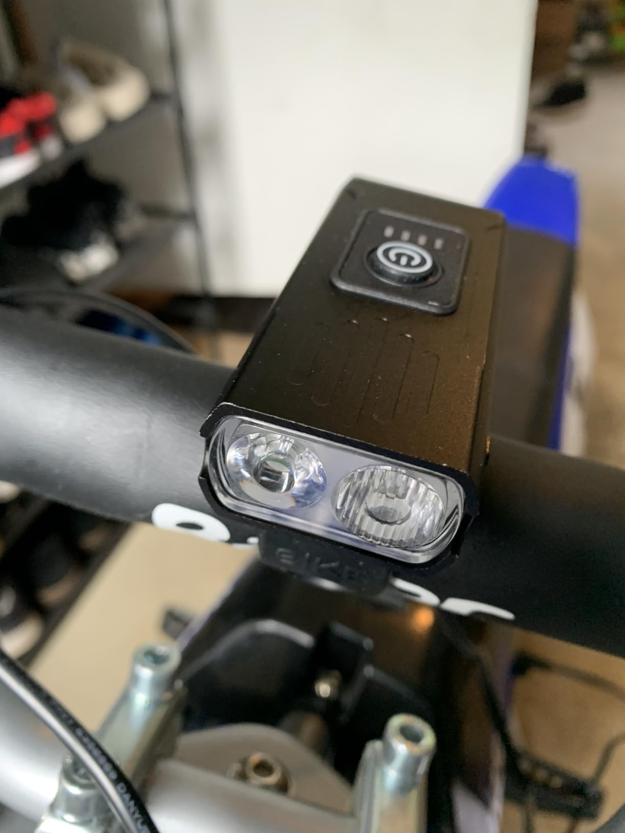 Victoper Bike Light, High Lumens Super Bright Bicycle Lite, 6+4 Modes USB Rechargeable Bike Headlight & Taillight Set, Waterproof Safety Bike Front & Rearlight customer photo 2