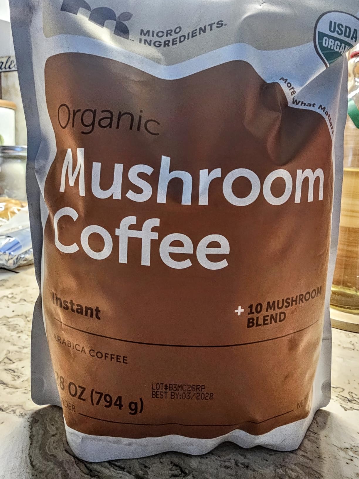 Micro Ingredients Organic Instant 10 in 1 Mushroom Coffee Powder, 28 Ounce (317 Servings) | Premium Arabica Coffee with Lion's Mane, Chaga, Reishi & More customer photo 1