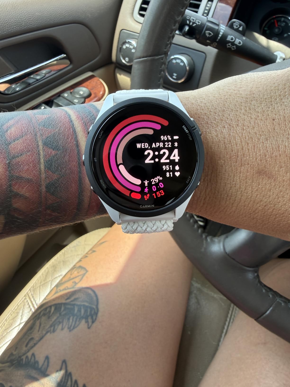 Forerunner 265S Running Smartwatch, Colorful AMOLED Display, Training Metrics and Recovery Insights, Black and Amp Yellow customer photo 1