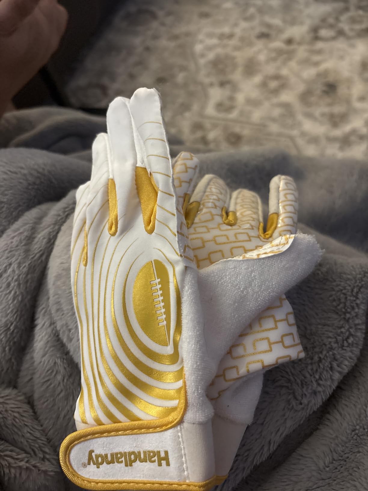 HANDLANDY Youth Football Gloves, Kids Sticky Receiver Gloves,Super Grip Football Glove Best Gift for Boys,Girls customer photo 1