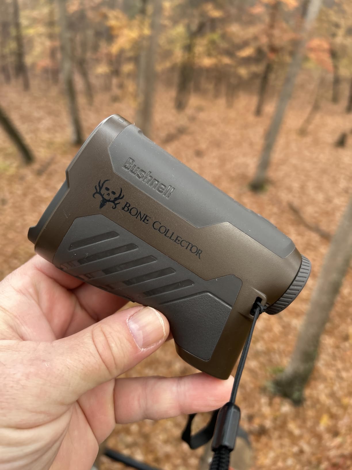 Bushnell Bone Collector 1800 Rangefinder, Hunting Range Finder with Bluetooth and Angle Range Compensation for Shooting and Hunting customer photo 2