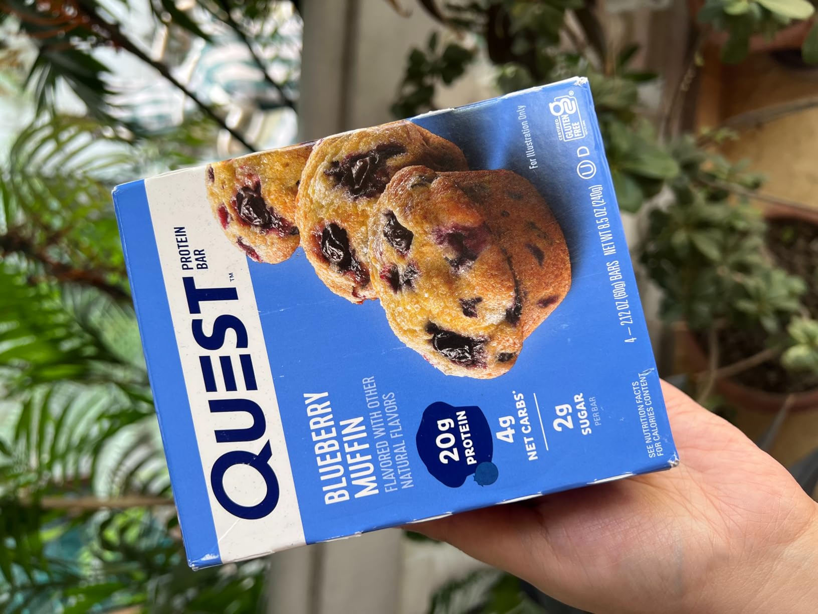 Quest Nutrition Blueberry Muffin Protein Bars, 20g Protein, 5g Net Carbs, 2g Sugar, High Fiber, Gluten Free, Keto Friendly, 4 Count customer photo 1