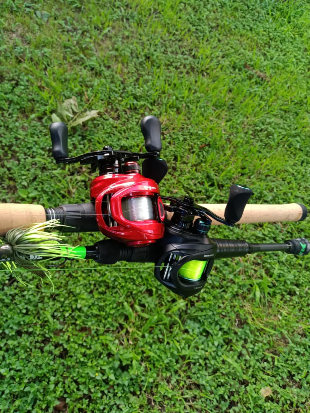 KastKing Royale Legend Glory Baitcasting Fishing Reel, Halo XII Magnetic Braking System Baitcaster Reel, 16 lbs of Smooth Drag, 8.0:1 High-Speed Gear Ratio, DTCC Line Guide, Palm Perfect Design customer photo 2