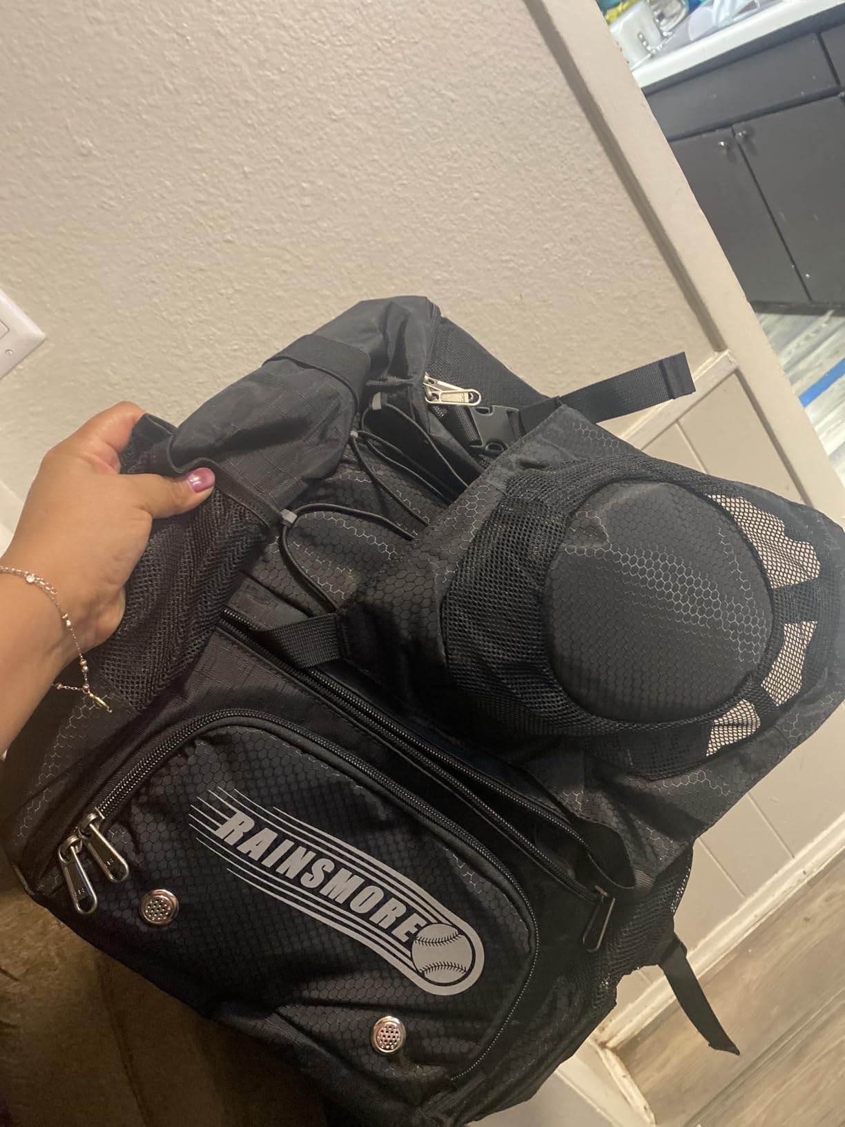 RAINSMORE Baseball Bag for Youth & Adult Lightweight Softball Bat Bag with Shoe Compartment, External Helmet Holder and Fence Hook customer photo 1