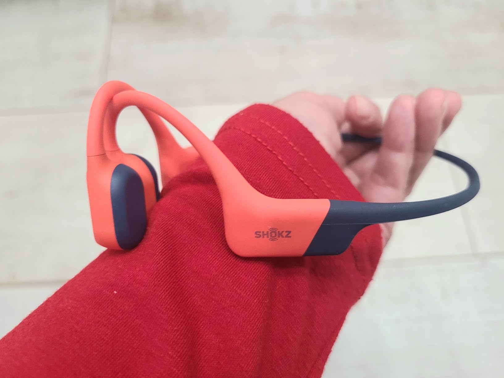 SHOKZ OpenSwim Pro - Open-Ear Bluetooth & MP3 Bone Conduction Sport Headphones, Swimming Headphones, IP68 Waterproof, Grey customer photo 2