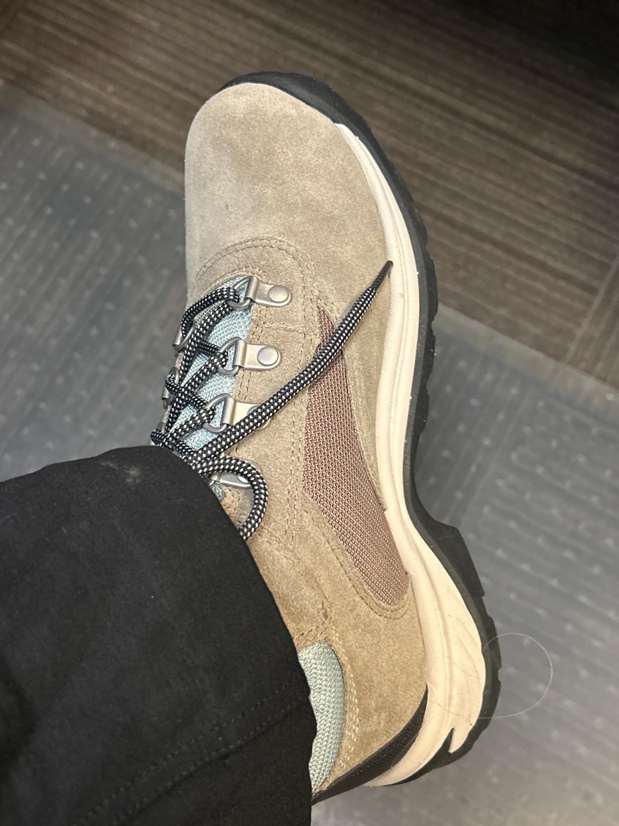 Timberland Women's Ledge Mid Lace-Up Waterproof Hiking Boot customer photo 2