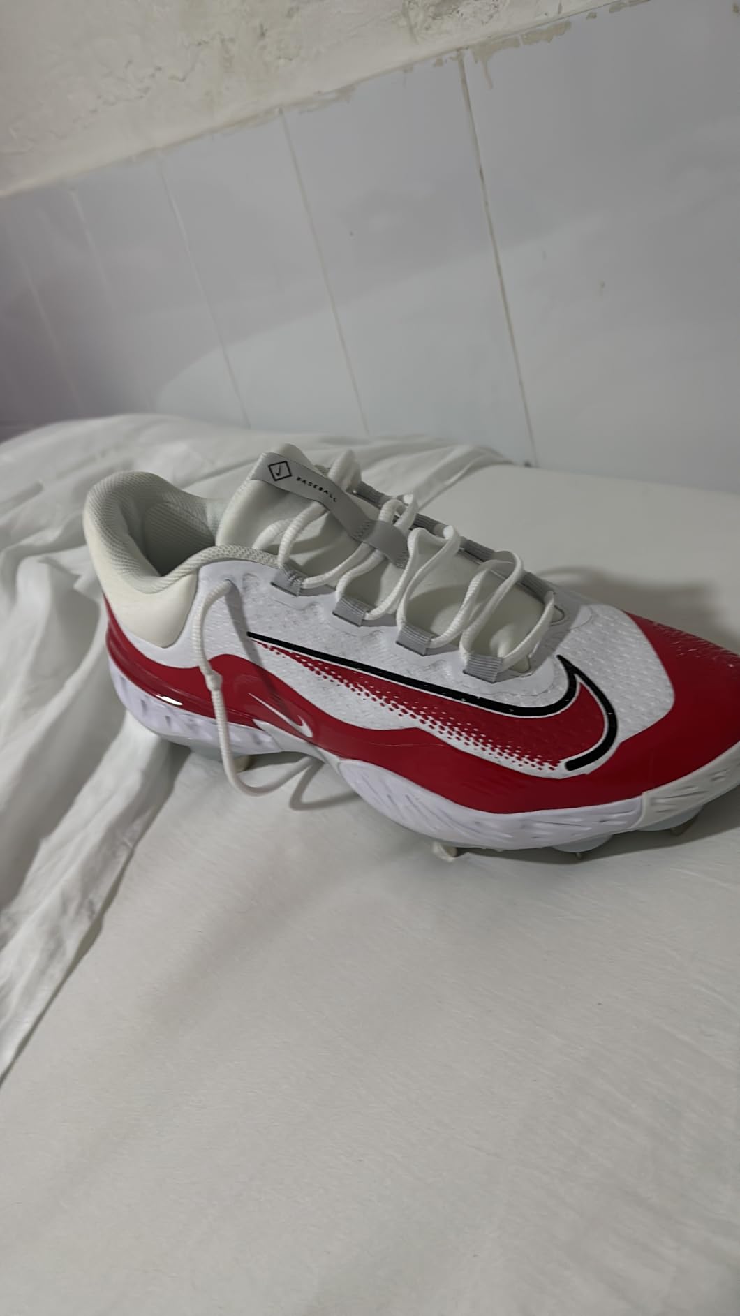 Nike Men's Alpha Huarache Elite 4 Baseball Cleats customer photo 1