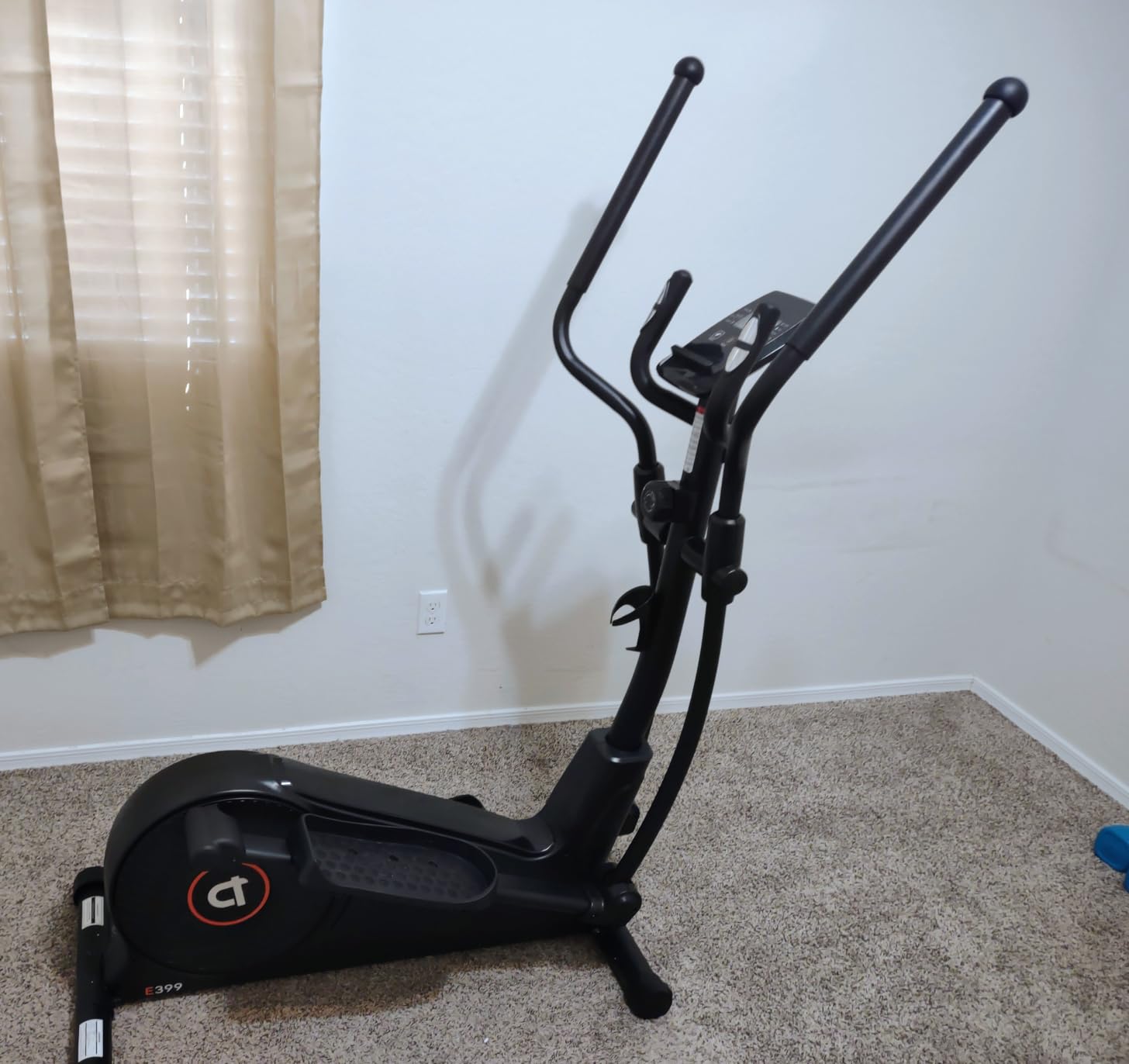 pooboo Elliptical Machine, 16-Level Resistance & Quiet Magnetic Driving System, 350LBS Weight Capacity customer photo 1