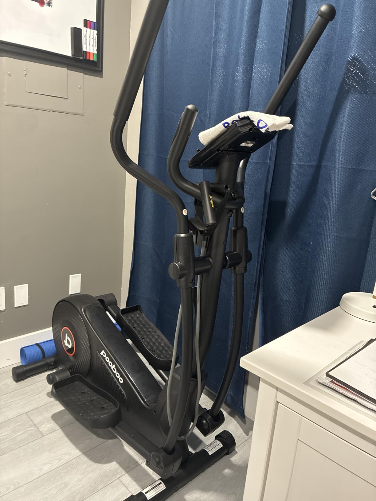 pooboo Elliptical Machine, 16-Level Resistance & Quiet Magnetic Driving System, 350LBS Weight Capacity customer photo 2