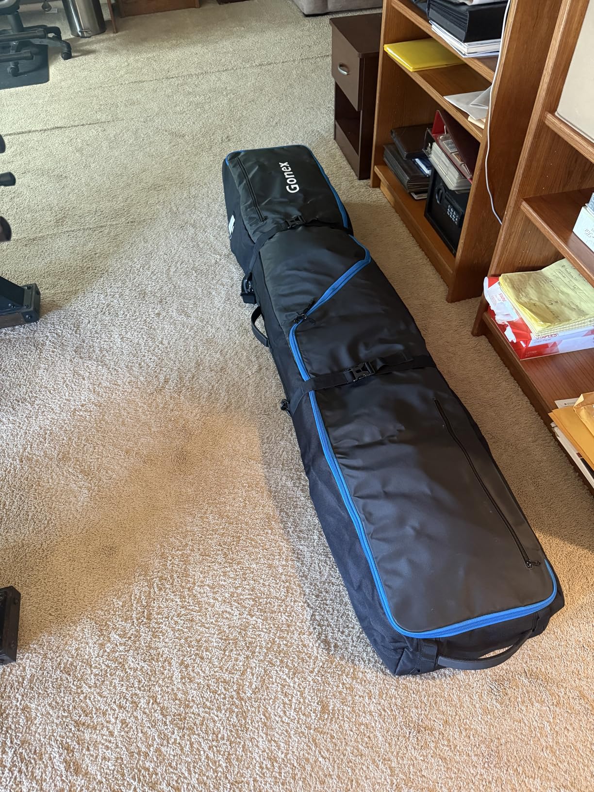 Gonex Snowboard Bag with Wheels, Adjustable Length Up to 175cm to 190cm, Fully Padded Ski Bag for Air Travel customer photo 1