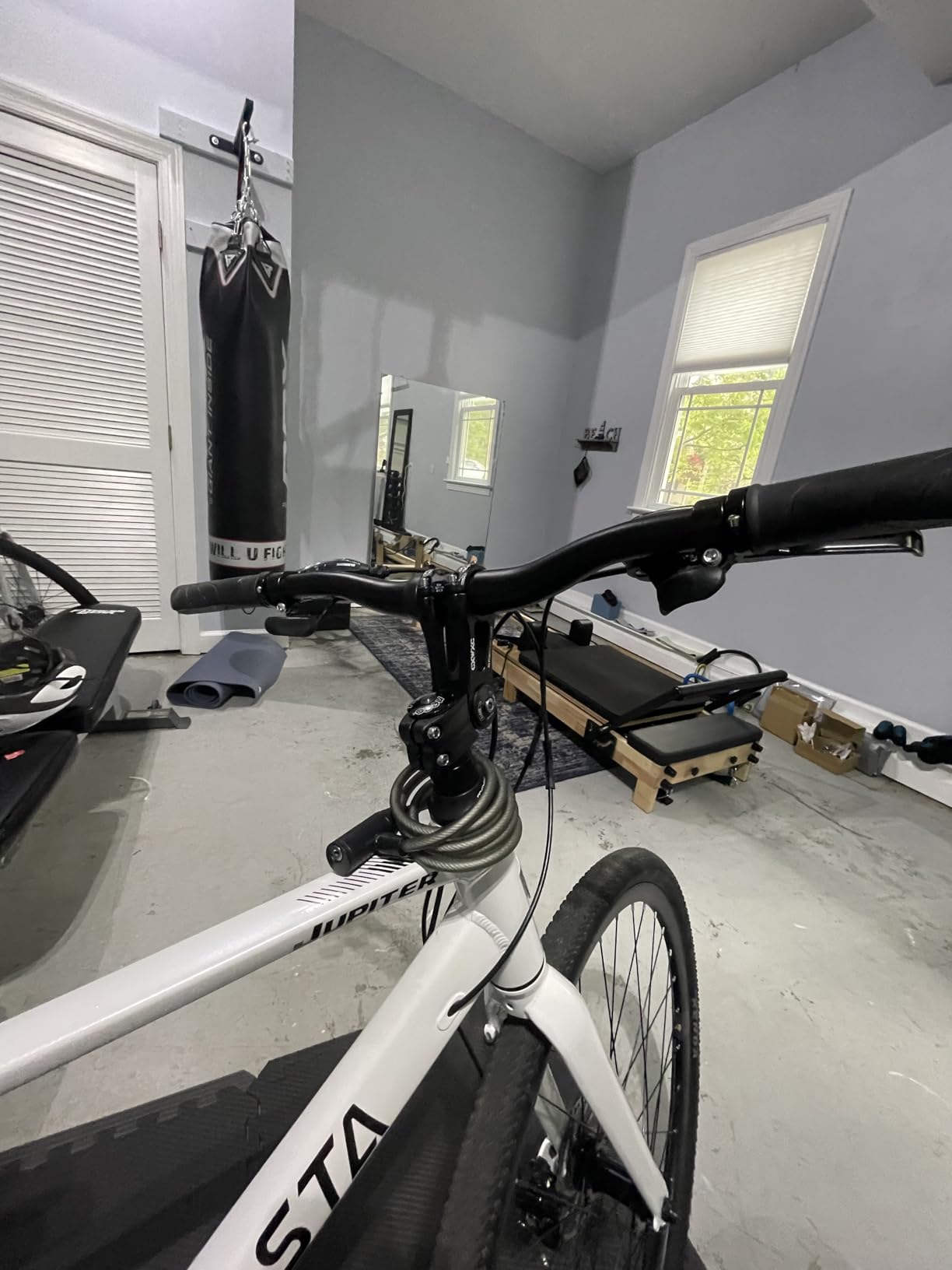 AVASTA Jupiter 700C Road Adult Step-Over Hybrid Cycling Bike Bicycle, Aluminum Frame, 21-Speed, Dual Disc Brakes customer photo 2