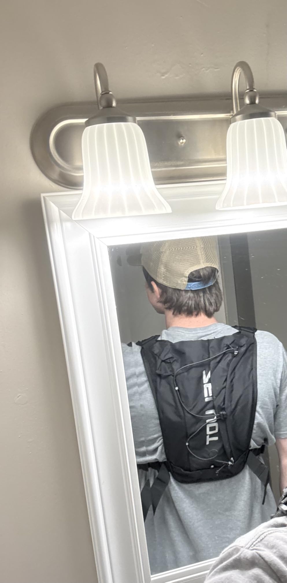 Zelvot Running Vest with 2L Water Bladder, Hydration Backpack, U.S. Design Patent, Lightweight Hydration Pack with Gear Holder customer photo 1