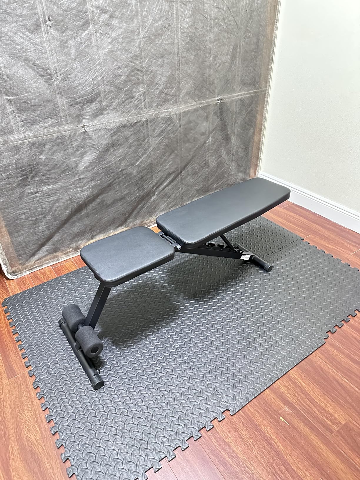 Adjustable Weight Bench for Home Gym, Foldable Workout Bench for Full Body Fitness Dumbbell Exercise, 600LBS Incline Decline Flat Bench with Resistance Bands for Strength Training customer photo 1