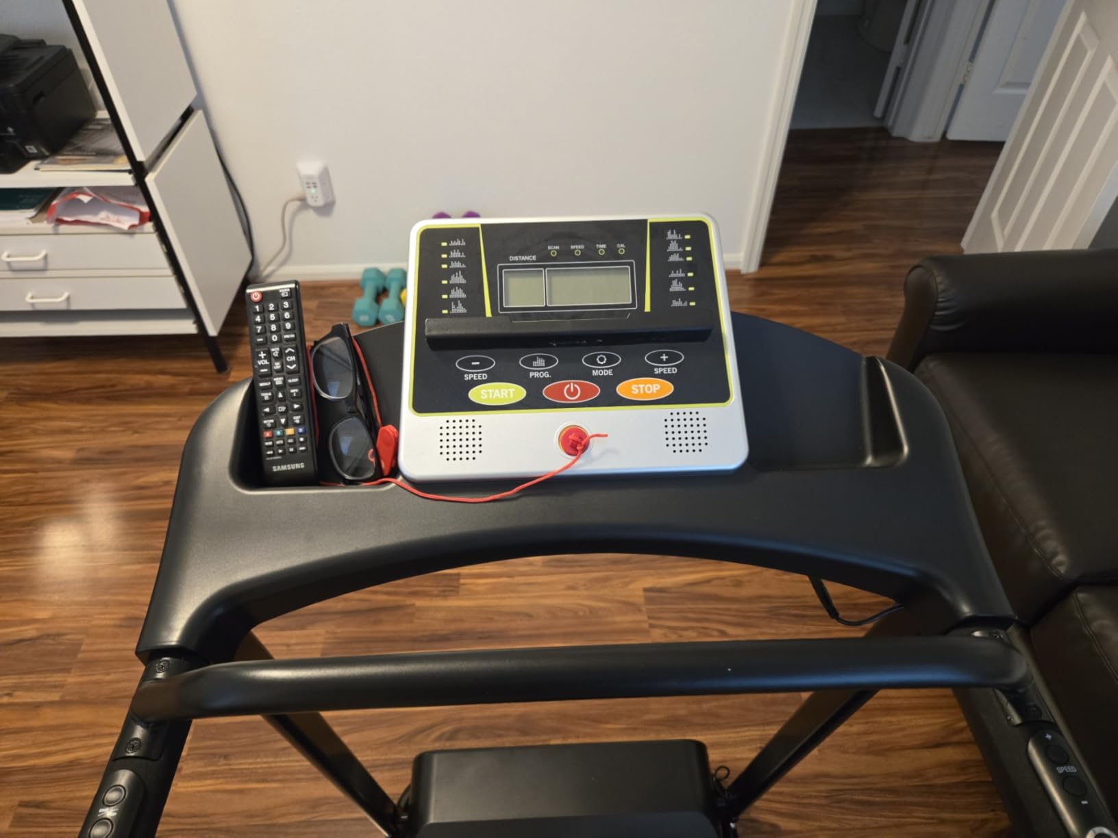 Redliro Treadmill for Seniors Slow Walking - 0.3mph Start, Front & Long Handrails - Foldable Recovery Flat Treadmill for Elderly, Auto Lubrication, 3-Level Incline for Home Use customer photo 2