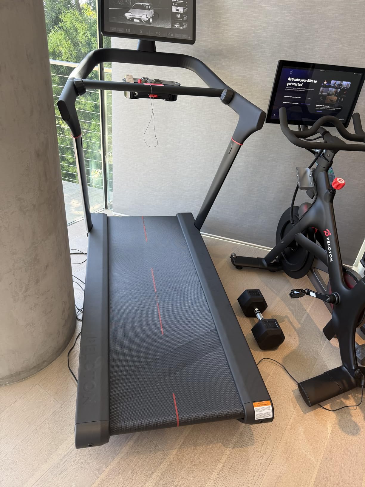 Peloton Tread Cross Training Treadmill with Immersive 24