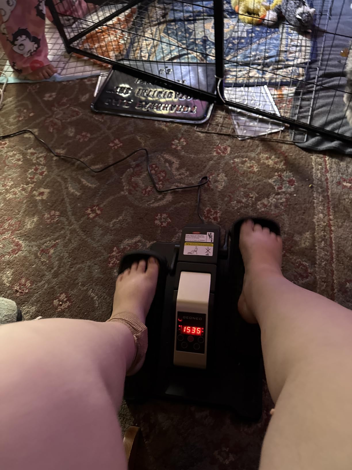 Under Desk Elliptical Machine, Electric Elliptical Leg Exerciser, Quiet and Compact Electric Seated Pedal Exerciser customer photo 2