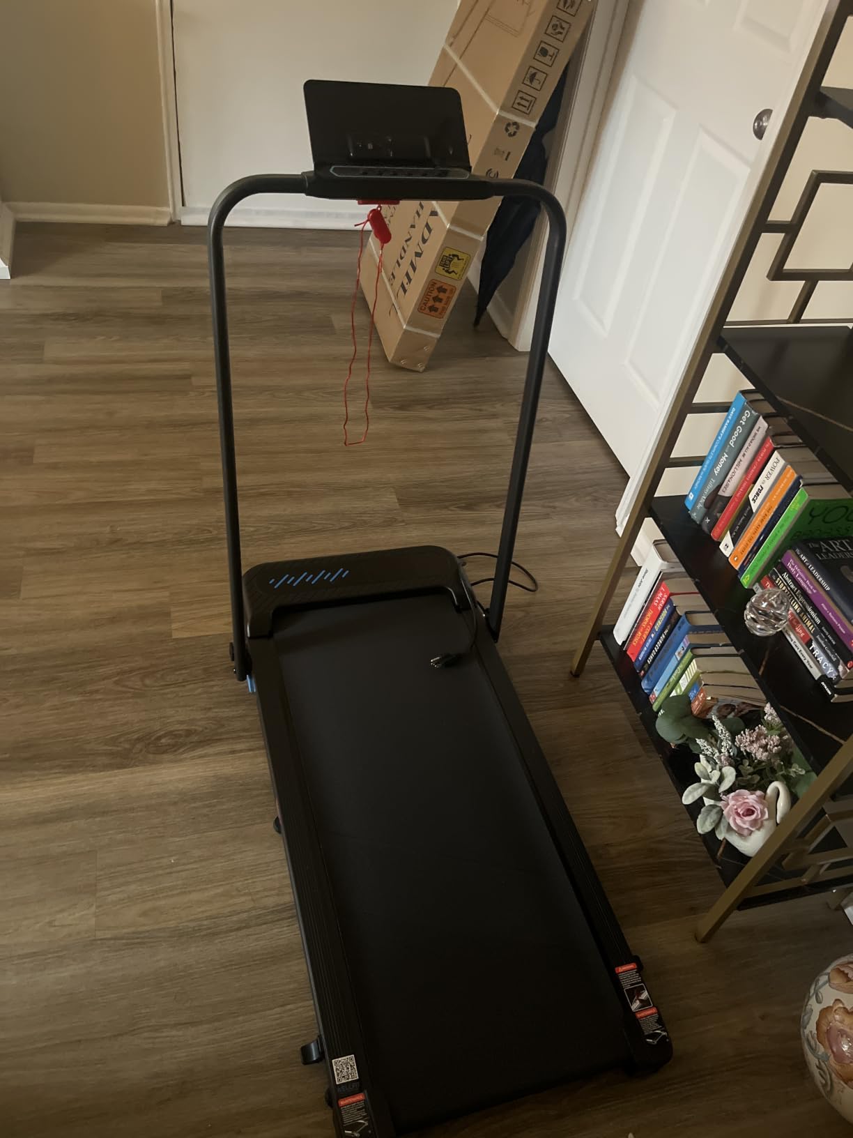 WELLFIT Folding Treadmill with Incline, 320+ lbs Capacity Portable Treadmills with Handlebar, Under Desk Treadmill for Home Office, Low Noise Walking Pad with Smart Voice Control for Jogging Running customer photo 1