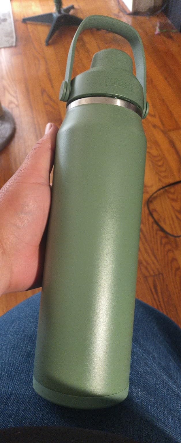 CamelBak Thrive Chug Insulated Stainless Steel Water Bottle, Cold Retention with High Flow Lid for Everyday Hydration and Active Use, 40oz, Stainless customer photo 1