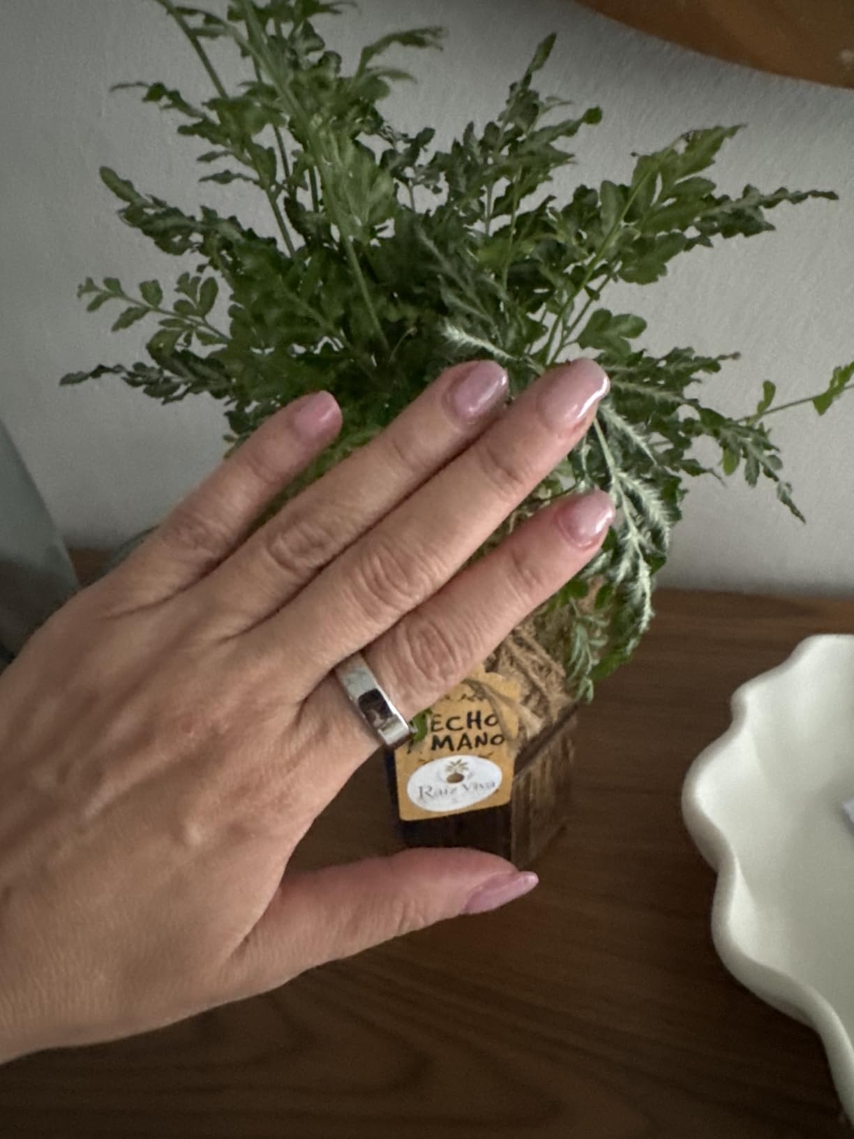 Oura Ring 5 - Silver - Size 8 - World's Smallest Smart Ring - Sleep, Activity, Women's Health, AI Advisor, 1 Week of Battery Life, Size Before You Buy, Android & iOS Compatible customer photo 2