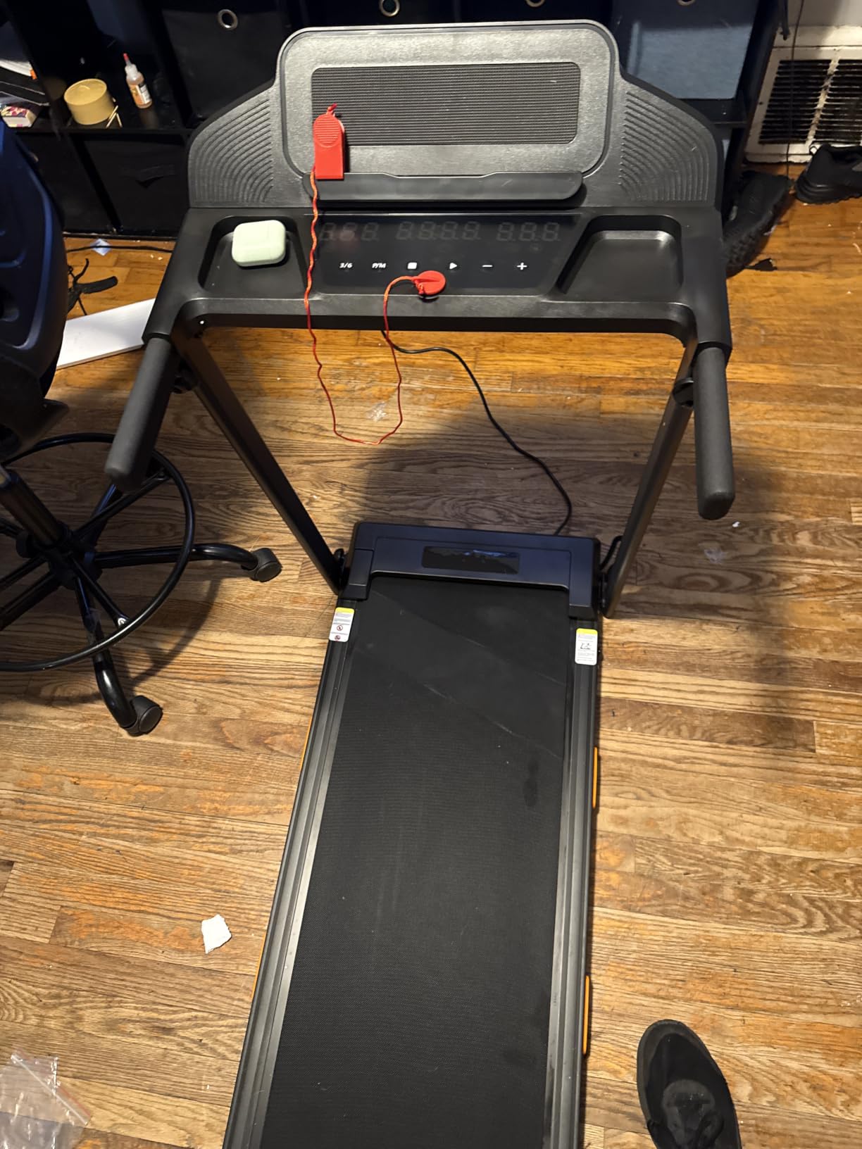 CURSOR FITNESS 16% Incline Treadmills for Home Small with 3 LED Displays, 3.0HP Foldable Walking Pad Treadmill Up to 400LBS Capacity, Portable Treadmill 0.6-7.0MPH customer photo 1