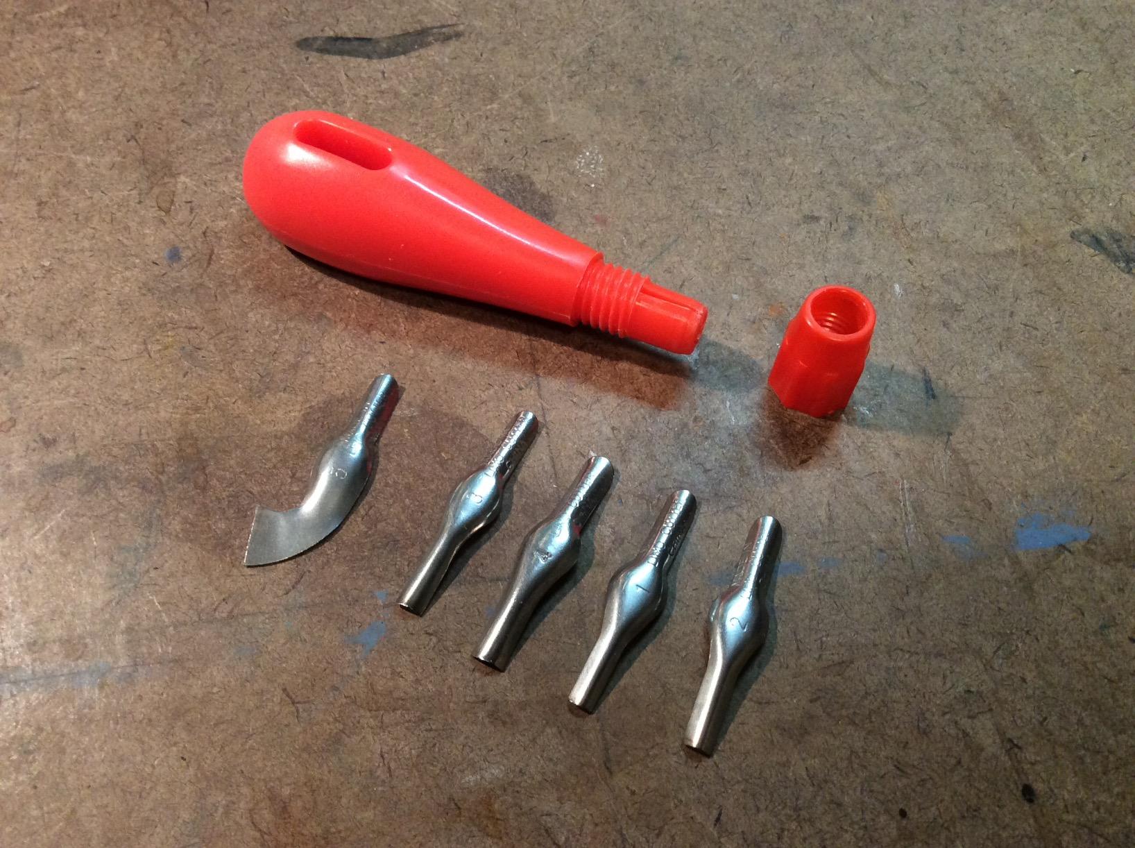 Essdee Ten Lino Cutters and Handle Set (Lino Cutter Styles 1 to 10) customer photo 1