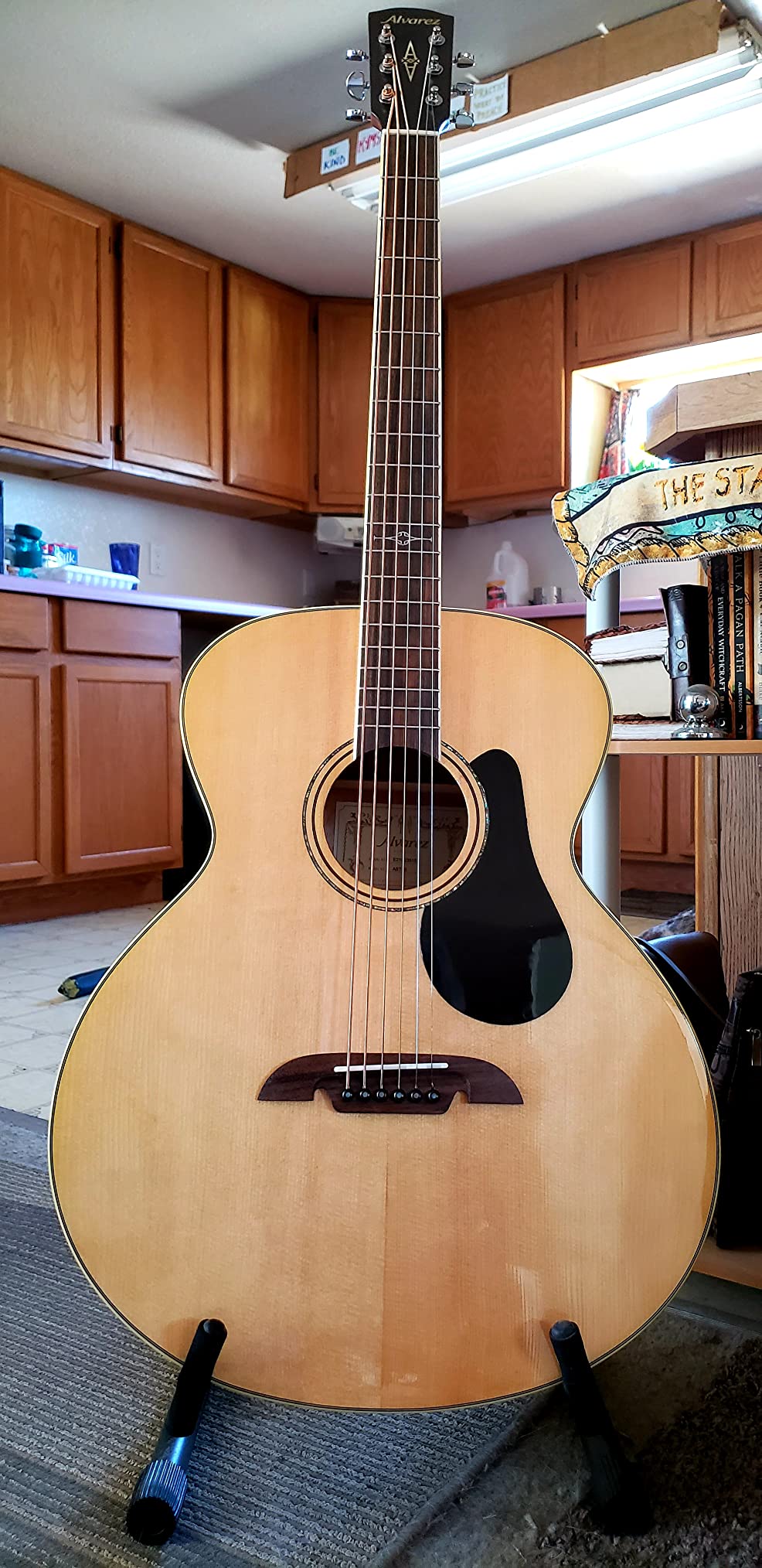 Alvarez ABT60 Artist Series Baritone Acoustic Guitar customer photo 2
