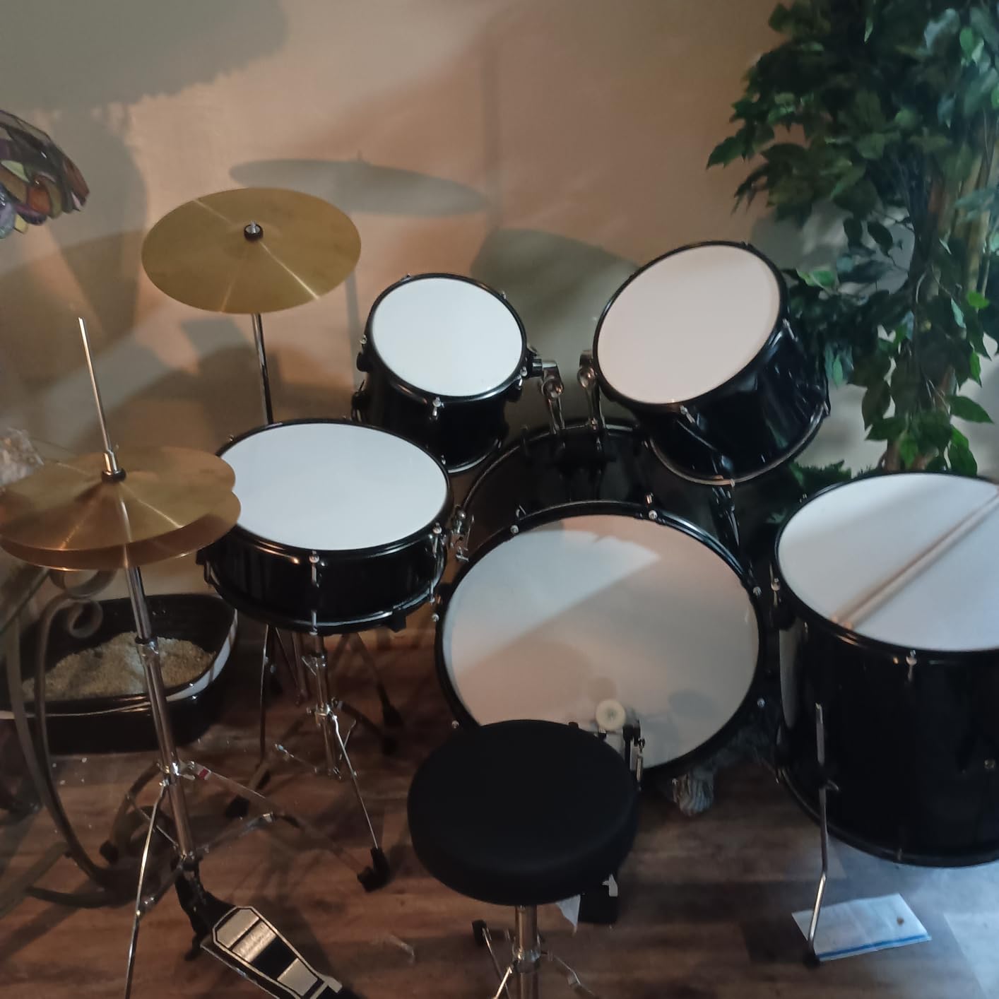 Best Choice Products 5-Piece Full Size Complete Adult Drum Set w/Cymbal Stands, Stool, Drum Pedal, Sticks, Floor Tom - Black customer photo 1