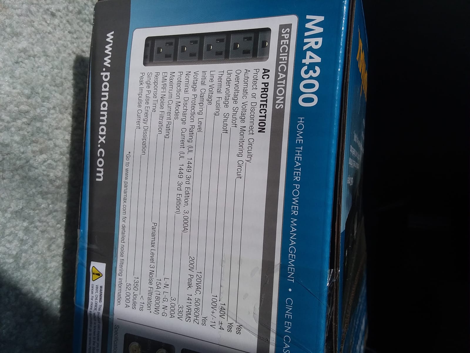 Panamax MR4000 8-Outlet Home Theater Power Conditioner & Surge Protector customer photo 1