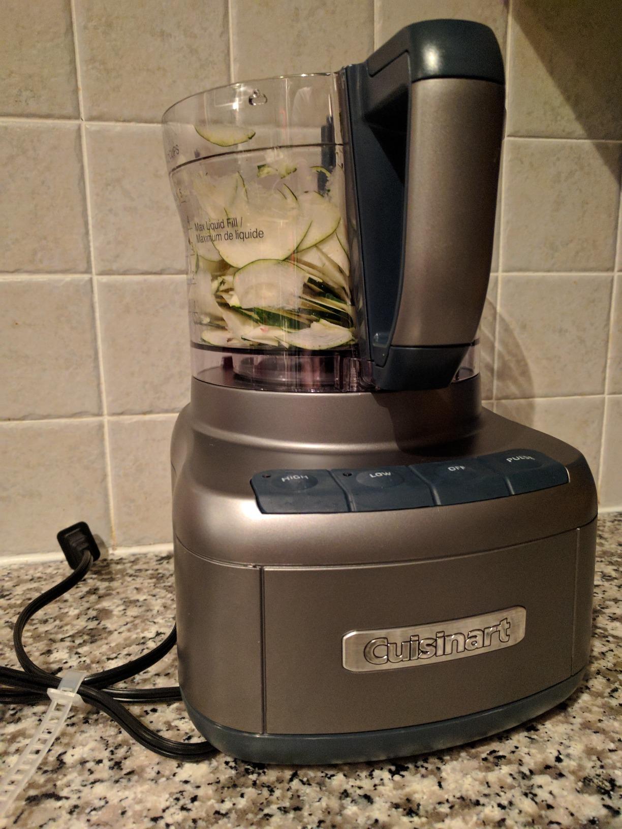 Cuisinart 8 Cup Food Processor, 350-Watt Motor, Gunmetal, FP-8GMP1 customer photo 2