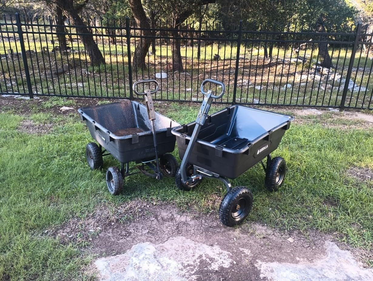 Gorilla Carts Poly Dump Cart, 600 lb. Capacity, 4 Cu ft, Quick Release Dump | Pneumatic Tires, Patented quick-release dumping, For yard, landscaping & gardening, Rust-resistant poly bed, Easy assembly customer photo 1