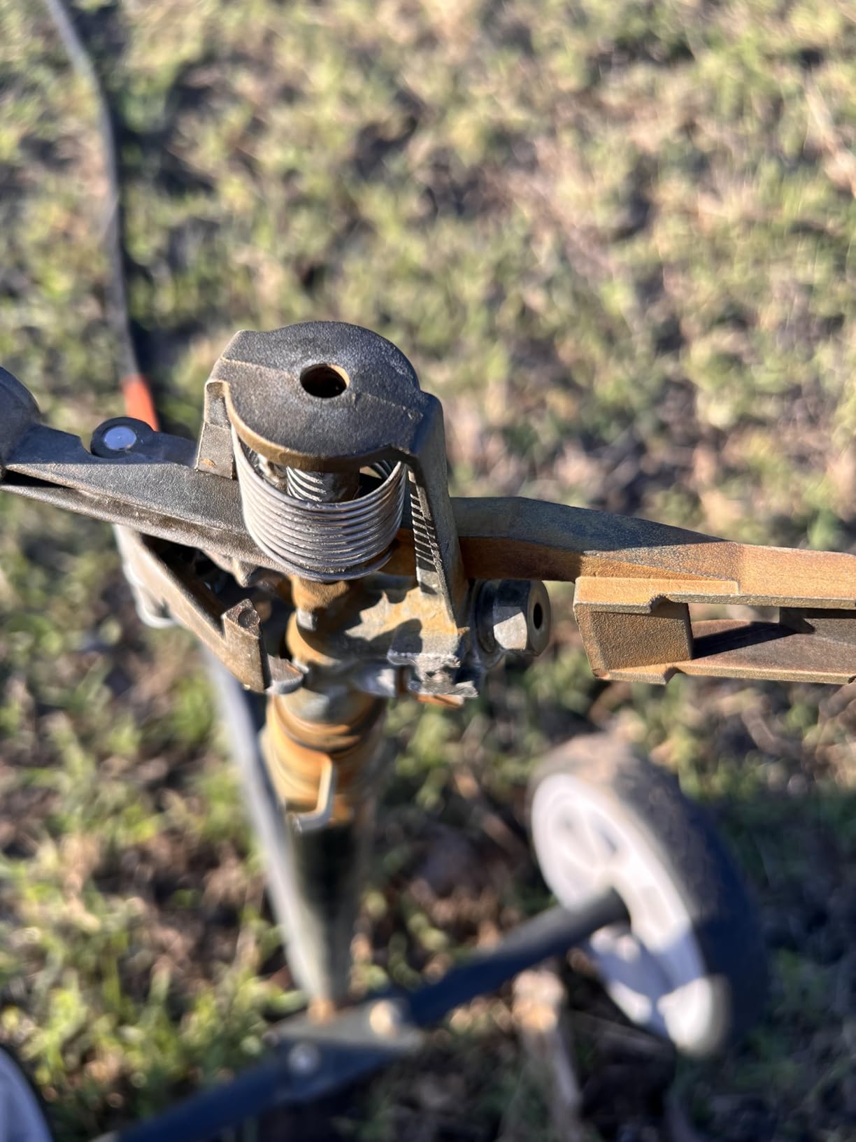 Strongway Wheeled Sprinkler, 63 GPM, 5 Nozzles, 150ft. Coverage customer photo 2