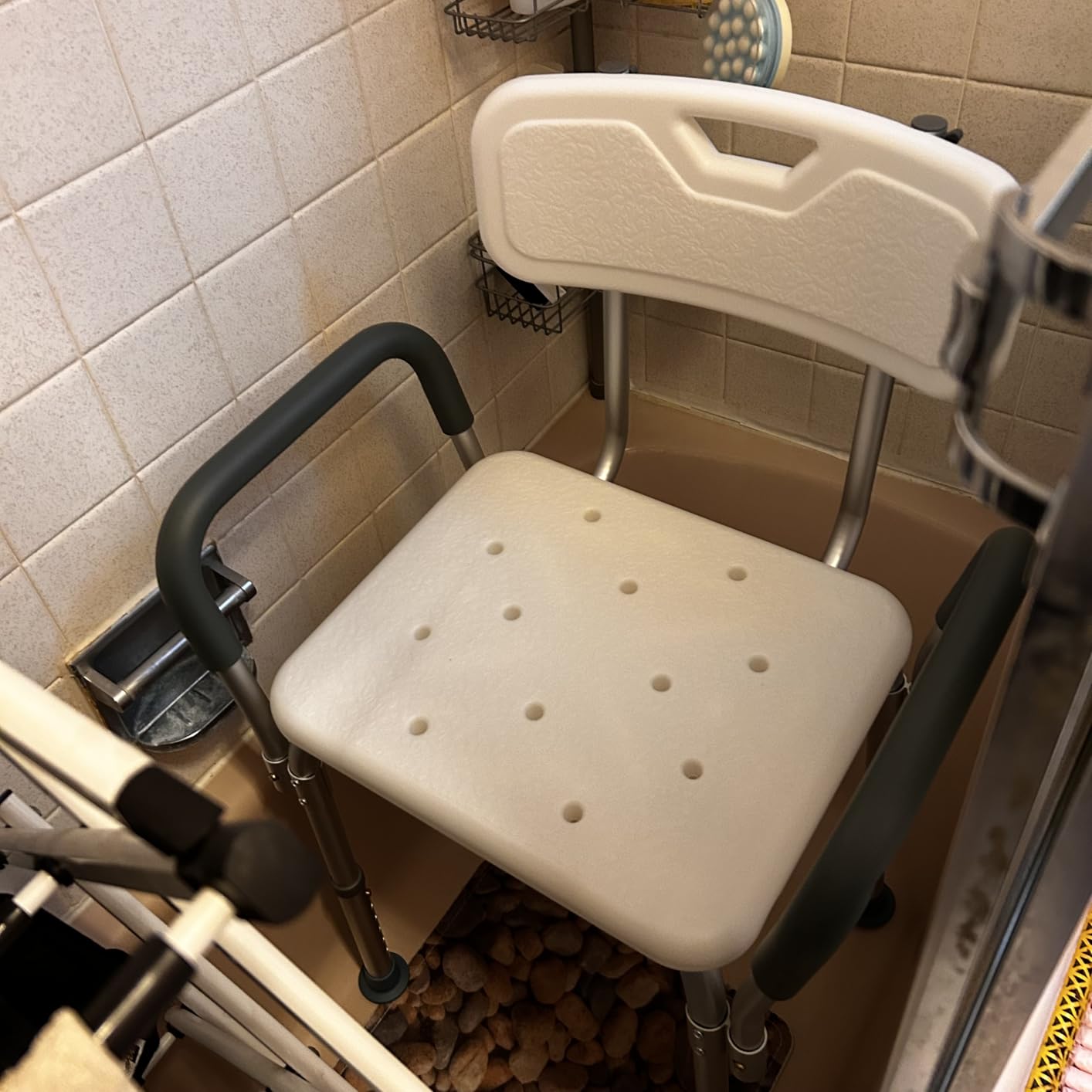 Medline Shower Chair Seat with Padded Armrests and Back | Heavy Duty Shower Chair for Bathtub | Slip Resistant Shower Seat with Adjustable Height | Shower Chair for Inside Shower with 350 lb Capacity customer photo 1