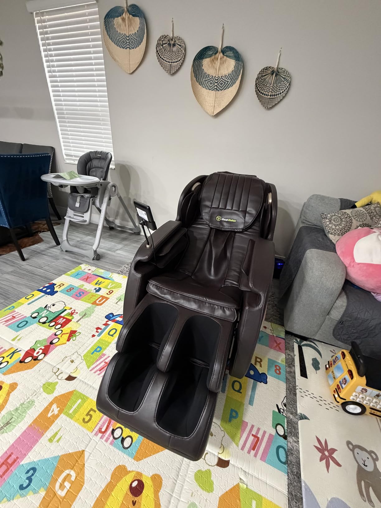 Real Relax 2026 SL-Track Massage Chair, Recliner Full Body Zero Gravity | 8 Auto Modes and Upgraded LCD Screen, Added Voice Broadcast, Headrest Cushion, Child Lock and Pause Button customer photo 2
