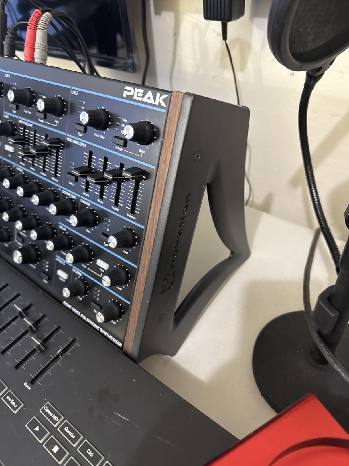 Novation Peak 8-Voice Desktop Polyphonic Synthesizer | 8-Voice Polyphonic, New Oxford Oscillators, Analog Filter, 3 Distortion Stages Per Voice, 16-Slot Mod Matrix, Onboard Effects customer photo 1