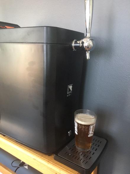 BeerDroid Fully Automated Beer Brewing System | Wi-Fi Enabled Home Brewing Kit with App Control | Brew 10L of Any Beer Style | Pre-Set Ale and Lager Programs | Discovery Pale Ale BrewPrint Included customer photo 2