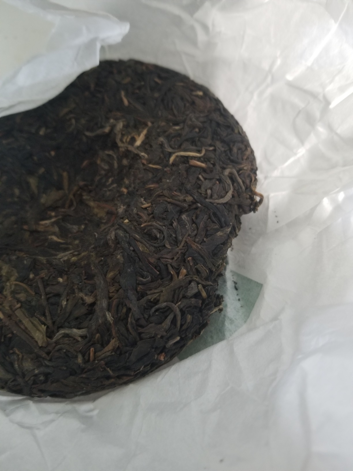 TAETEA 7542 Classic Raw Pu-erh Tea, Aged Fermented Raw Puerh Tea Cake | Fermented Chinese Tea, Sheng Pu'er Tea, Black Tea for Daily Drink and Gift 150g / 5.29oz customer photo 1