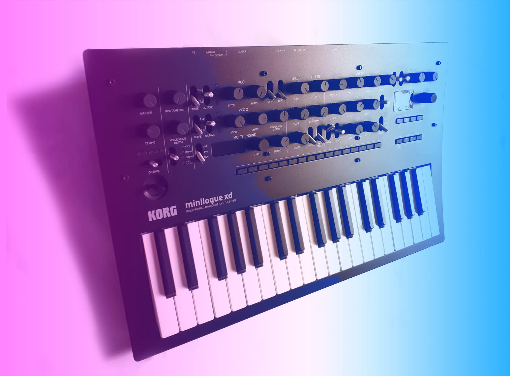 Korg minilogue xd 37-key Polyphonic Analog Synthesizer w/ 16-step Sequencer, 4 Voices and OLED Oscilloscope (MINILOGUEXD) customer photo 2